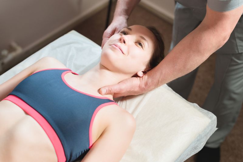 lady in chiro treatment 